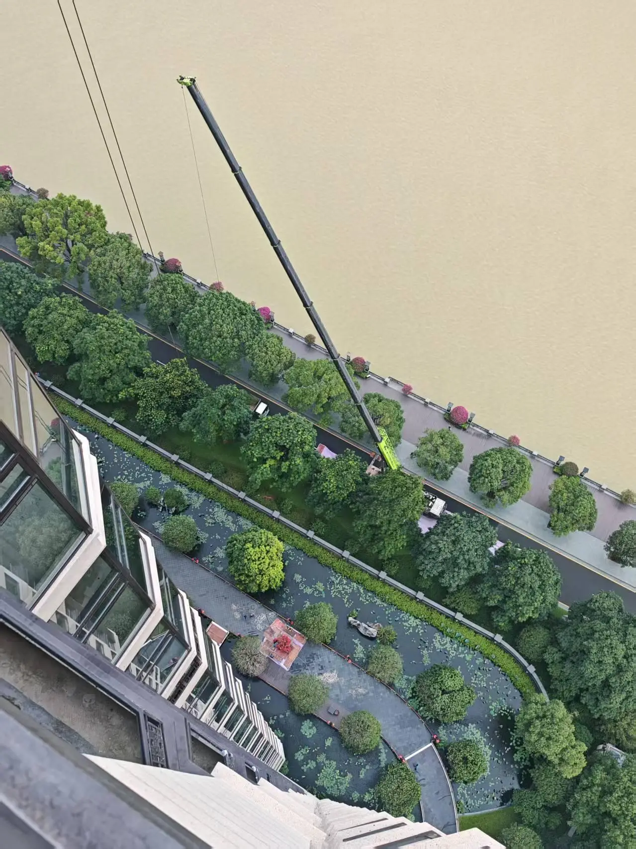 力豐搬家裝卸有限公司：專業搬運儀器、醫療設備儀器搬運、科學實驗室搬遷、實驗儀器搬家、儀器設備搬遷解決方案提供商