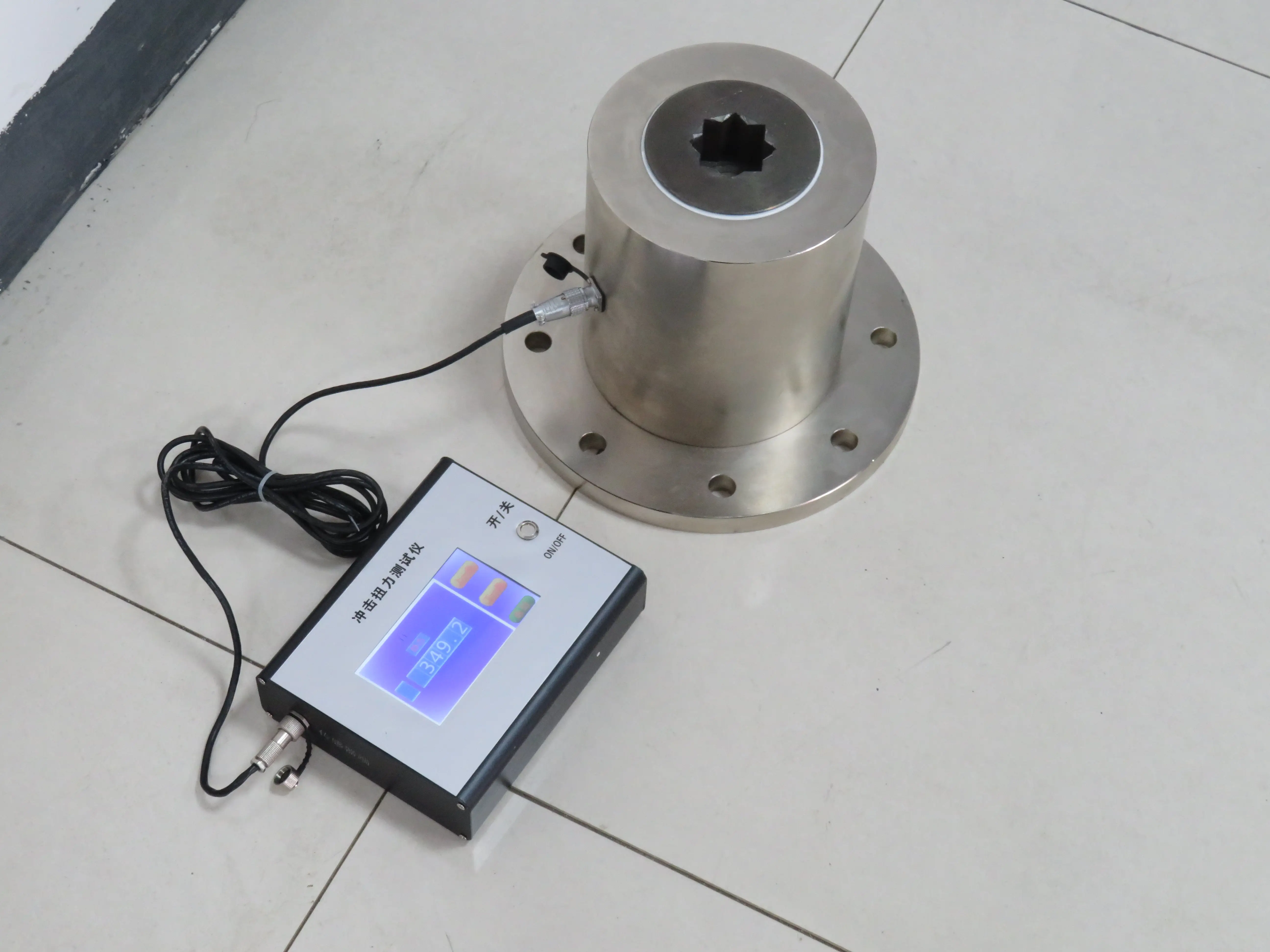 氣動沖擊型扳手扭矩測試儀 風炮扭力扳手在線校準儀 電動定扭矩扳手模擬螺栓檢測儀